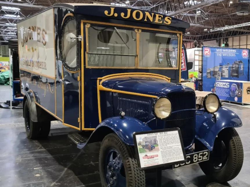 Ford BB Van - The Iconic Jones's Van
